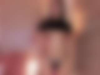 Live cam show with Ameelie - Fingering on crypto-cams
