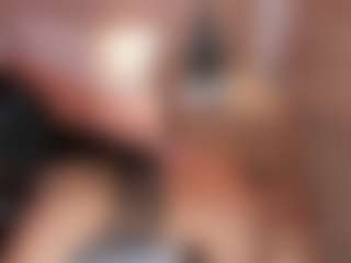 Ameelie's Live Sex Cam Show