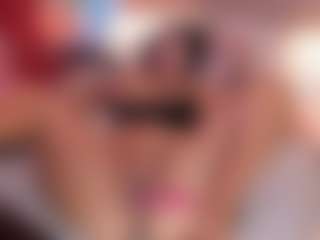 Ameelie's Live Sex Cam Show