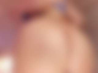 Ameelie's Live Sex Cam Show