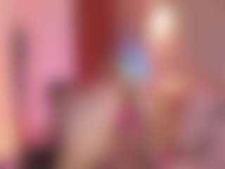 Ameelie's Live Sex Cam Show