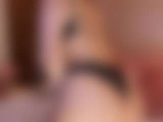 Live cam show with Ameelie - Fetish on SmokeAndPoke