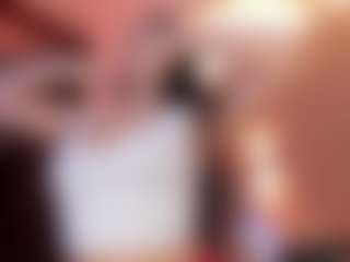 Live cam show with Ameelie - Machine on luckytryst.com