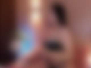 Ameelie's Live Sex Cam Show