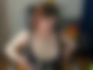 Live cam show with Rose - Oil on Fit Hotties