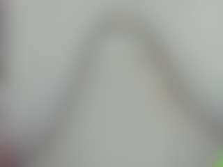 Live cam show with Rose - Oil on infinitiblacc.com