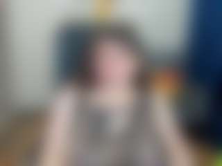Live cam show with Rose - Goth on hotwifechat.live