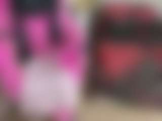 Live cam show with roxalanastar - Mature on Soda Cam