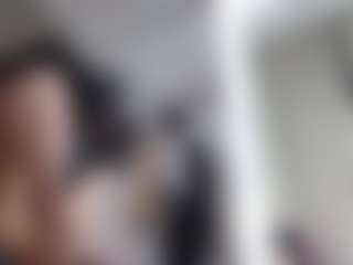 Live cam show with roxalanastar - Middle Aged on https://playwithruby.com
