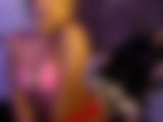 SkylaMartinez's Live Sex Cam Show