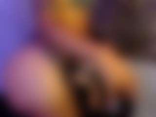 SkylaMartinez's Live Sex Cam Show