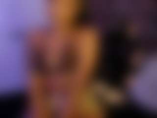 SkylaMartinez's Live Sex Cam Show
