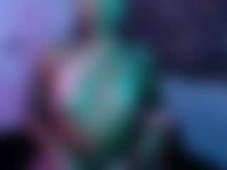 SkylaMartinez's Live Sex Cam Show