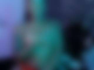 SkylaMartinez's Live Sex Cam Show