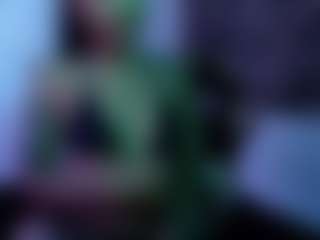 SkylaMartinez's Live Sex Cam Show