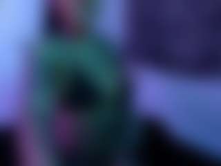 SkylaMartinez's Live Sex Cam Show