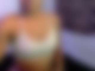 SkylaMartinez's Live Sex Cam Show