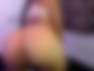 SkylaMartinez's Live Sex Cam Show