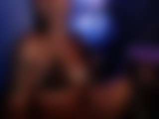 SkylaMartinez's Live Sex Cam Show