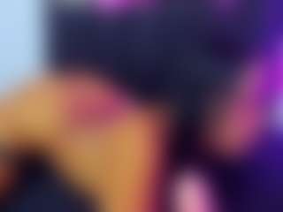 Live cam show with Rose Carter - Threesome on sexylivex.com