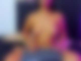 Live cam show with Rose Carter - Twerk on SpunkLive