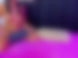 Live cam show with Rose Carter - Smoking on Dare Cams