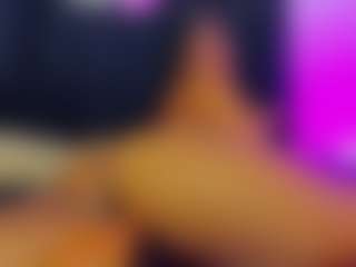 Show de cam en vivo con Rose Carter - Dildo en Camsoda