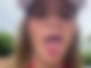 MarianaBlash's Live Sex Cam Show