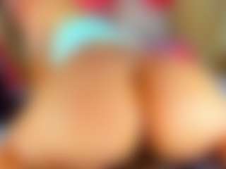 Live cam show with MarianaBlash - Strip on Cam Slut