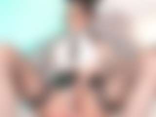 juliana-roble's Live Sex Cam Show
