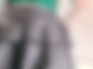 juliana-roble's Live Sex Cam Show