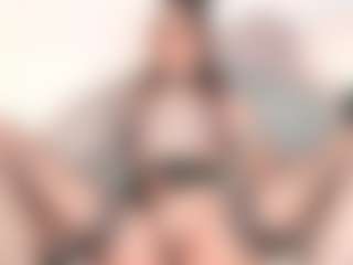 juliana-roble's Live Sex Cam Show