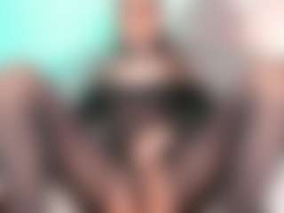 juliana-roble's Live Sex Cam Show