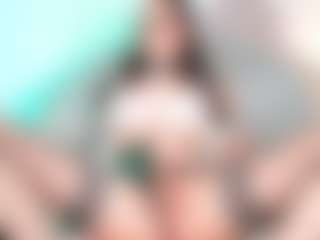 juliana-roble's Live Sex Cam Show