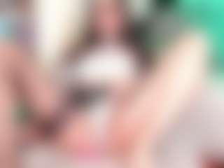 Live cam show with juliana-roble - Orgasm on Livezox