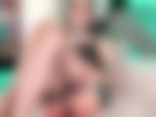 Live cam show with juliana-roble - Dirty Talk on Camsoda