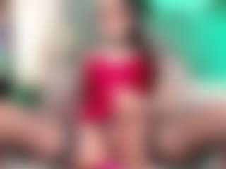 juliana-roble's Live Sex Cam Show