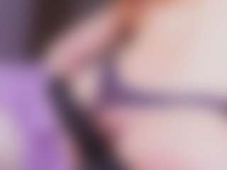emyli_sw's Live Sex Cam Show