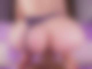 Live cam show with emyli_sw - Hentai on Camsoda