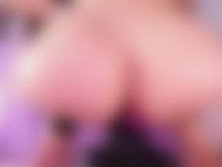 Live cam show with emyli_sw - Anal on fapnchat
