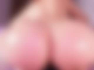 emyli_sw's Live Sex Cam Show