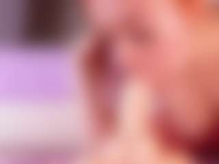 emyli_sw's Live Sex Cam Show