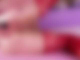 Live cam show with emyli_sw - Curvy on 1on1-livenow