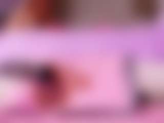 emyli_sw's Live Sex Cam Show