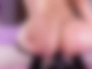 emyli_sw's Live Sex Cam Show