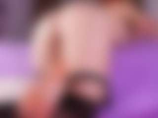 emyli_sw's Live Sex Cam Show
