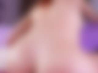 emyli_sw's Live Sex Cam Show