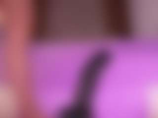 emyli_sw's Live Sex Cam Show