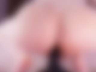 emyli_sw's Live Sex Cam Show