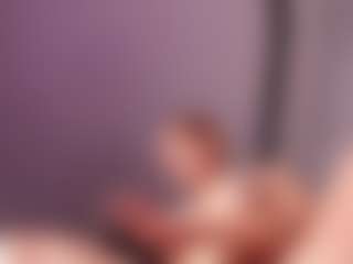 emyli_sw's Live Sex Cam Show